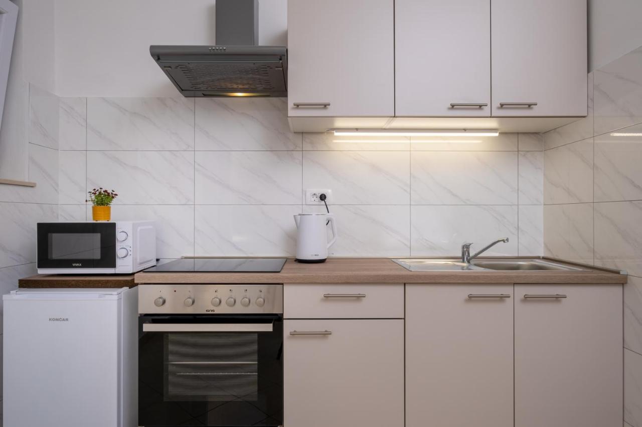 Studio Apartment Brigita Mlini Exteriér fotografie